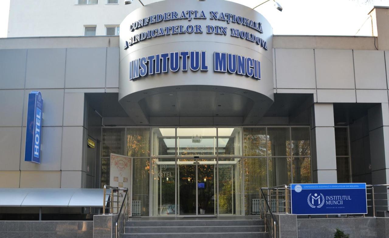 Institutul Muncii Ξενοδοχείο Κισινάου Εξωτερικό φωτογραφία
